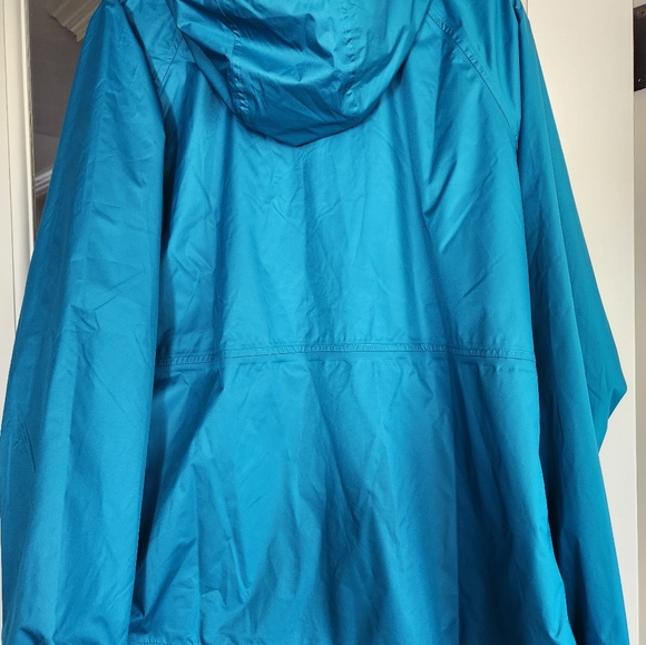 LL Bean Windbreaker Jacket - Picture 6 of 7